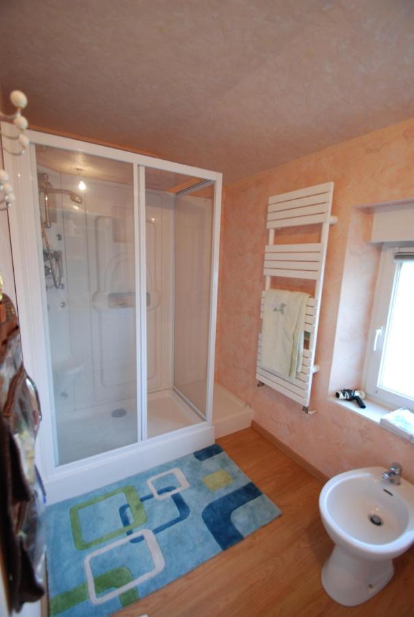 Maison De Retraite Vertaizon ภายนอก รูปภาพ