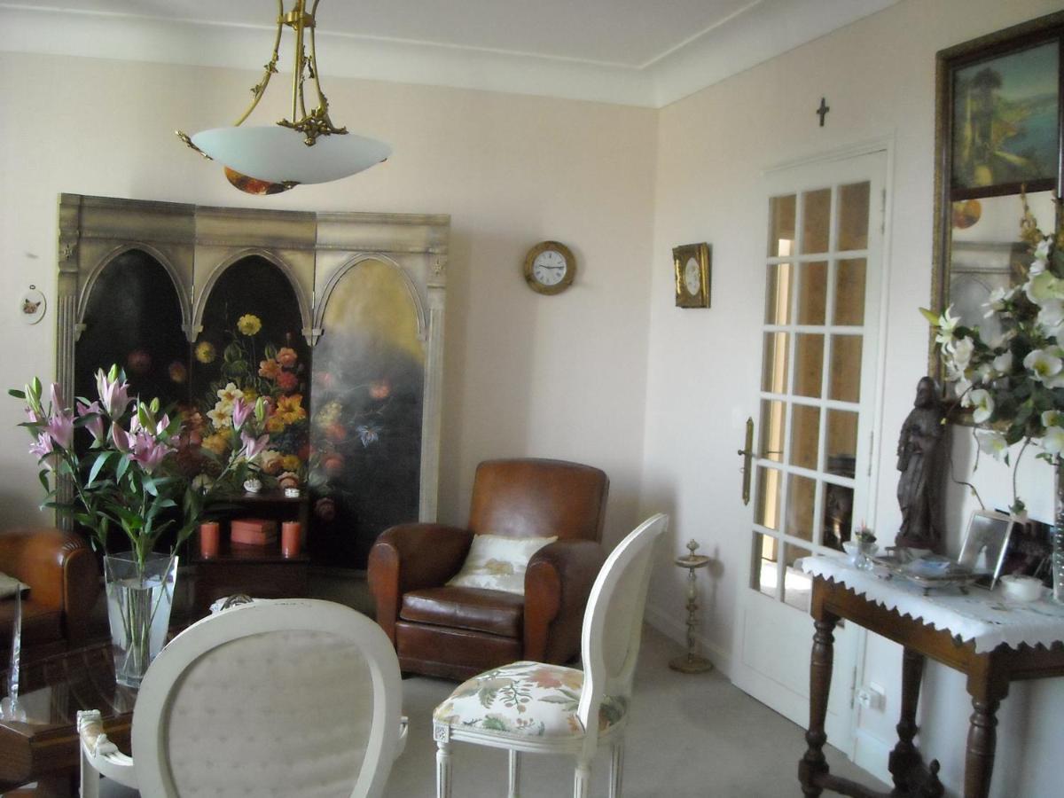 Maison De Retraite Vertaizon ภายนอก รูปภาพ